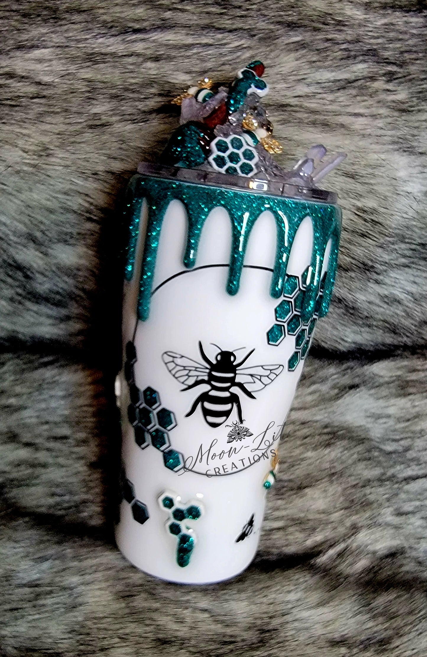 Custom Bee Cup design (Pre Order)